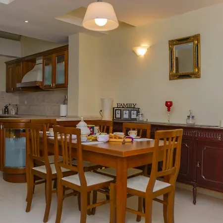 George's Poet Maisonette * Ρέθυμνο
